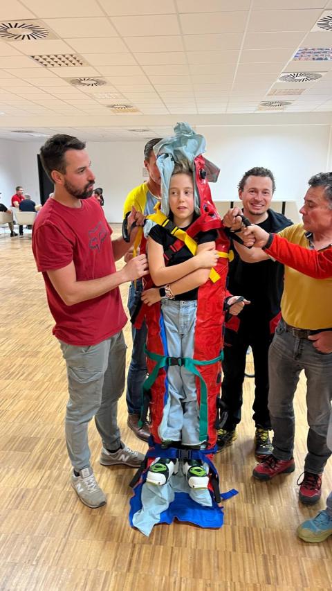 588412808_850740880879239_6506742168044553931_n