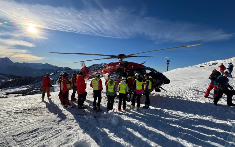 600187603_867404462546214_5302888992937832336_n