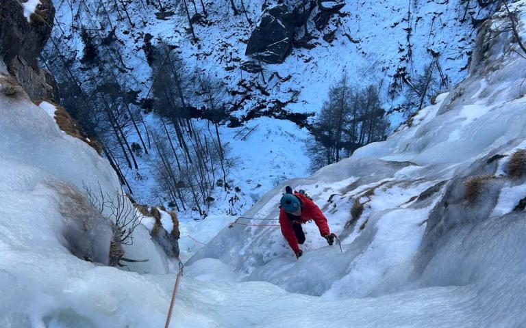 619131069_897319722888021_7059496481518036221_n