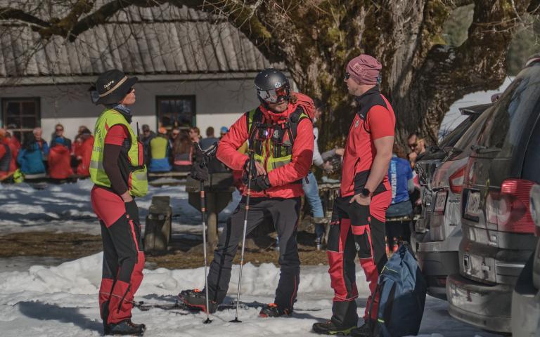 2026-03-08_00-30-32_ XT4